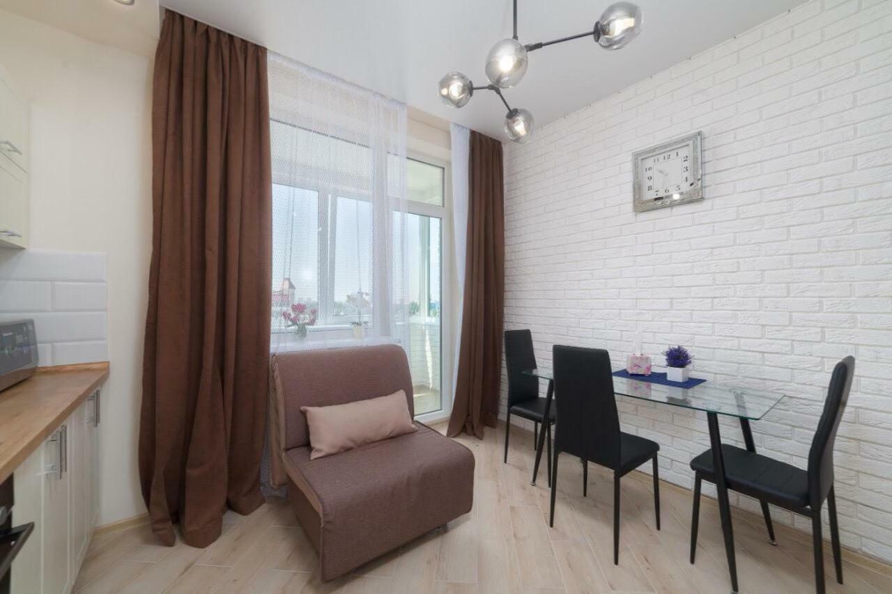 Апартаменты В Новом Доме Odessa Exterior foto